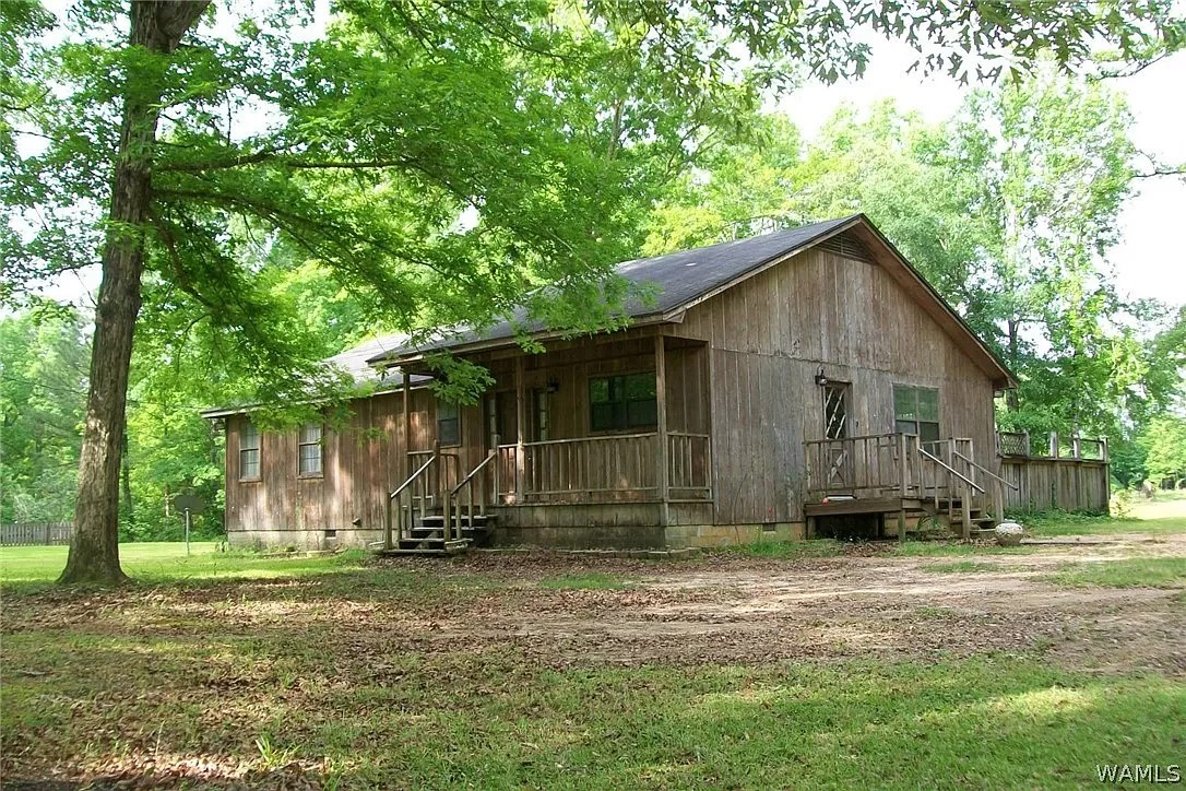 Cozy 1993 Home in Pine Hill, Alabama Information