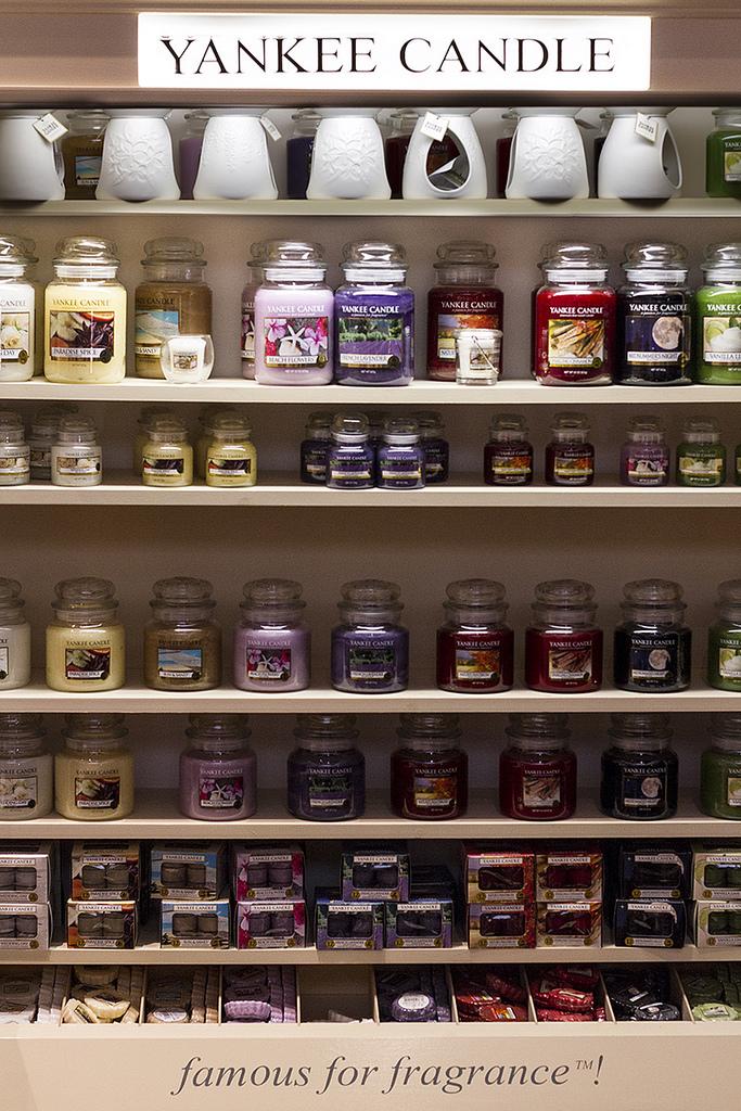 yankee_candle_2 Amherst Wire