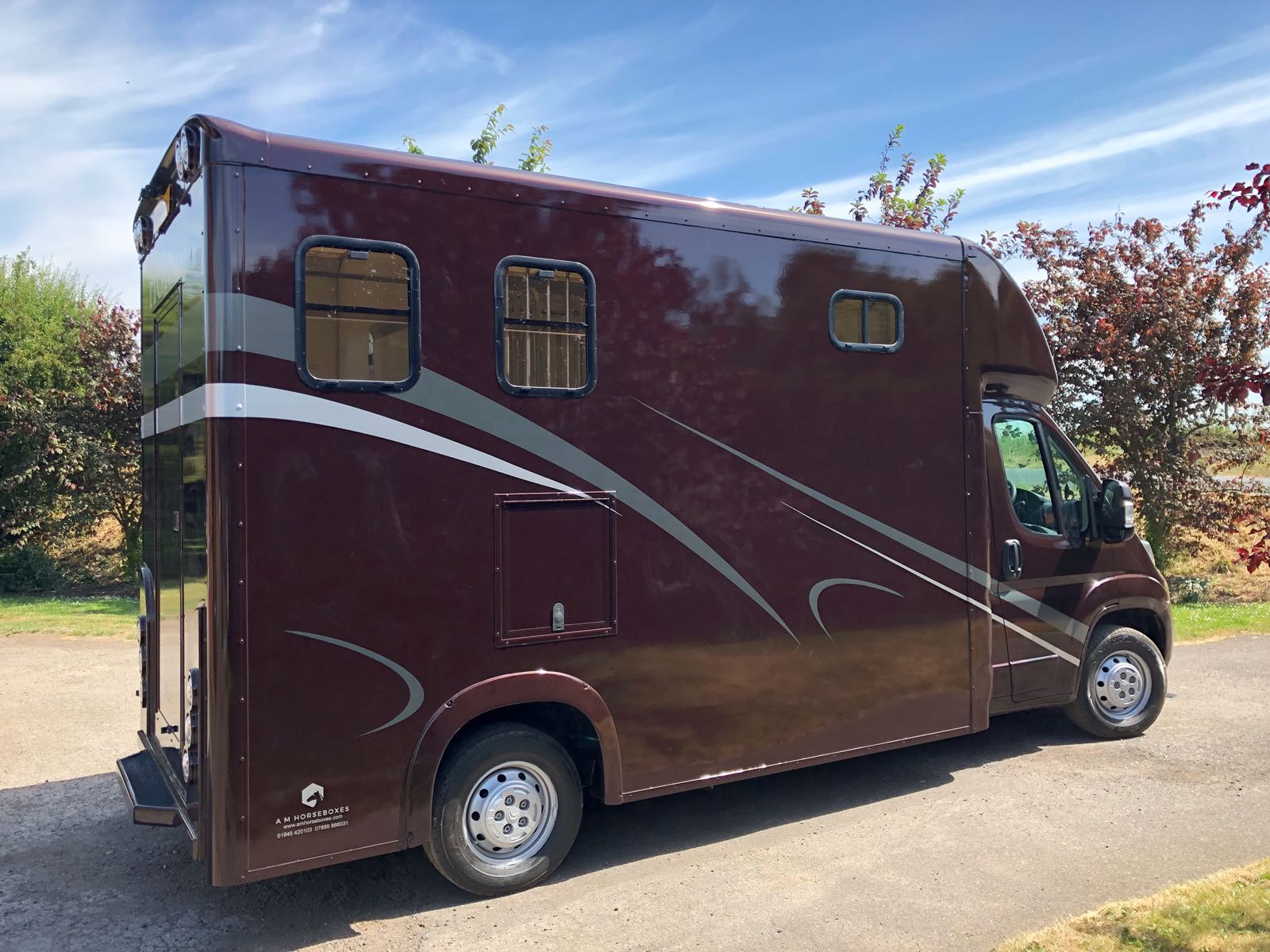 Horseboxes A M Horseboxes