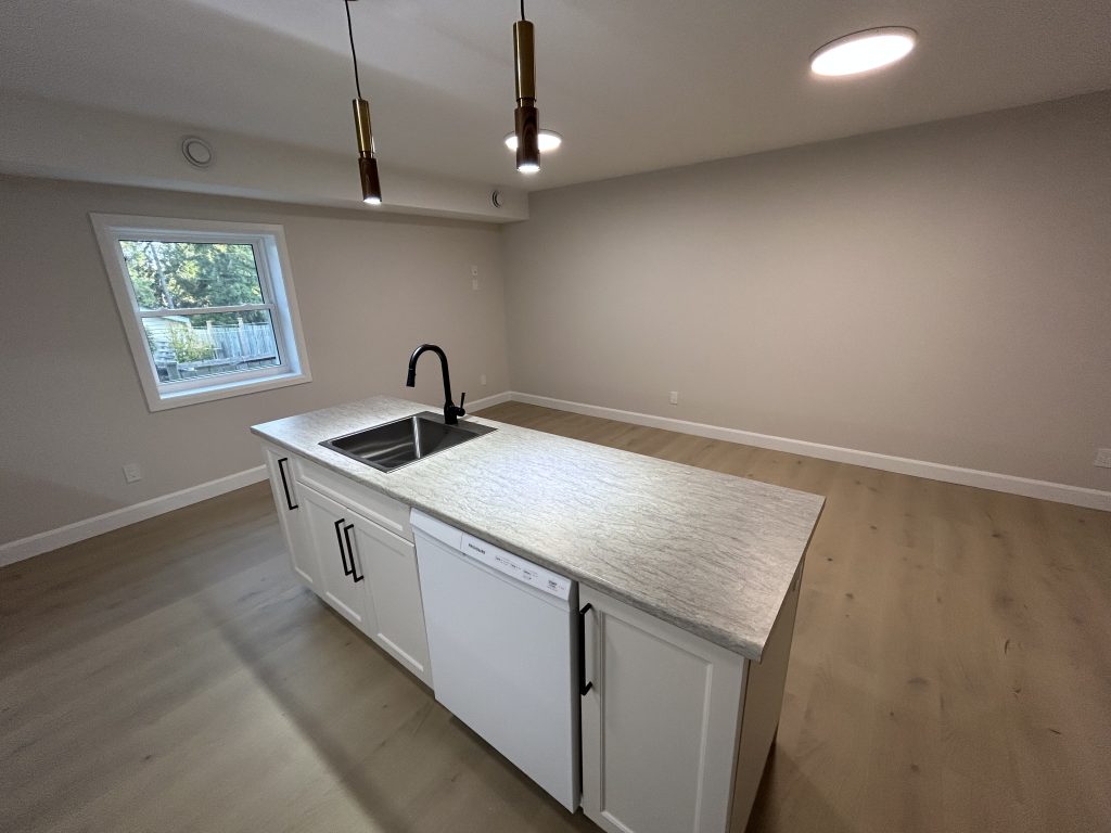 Listings AMI Properties