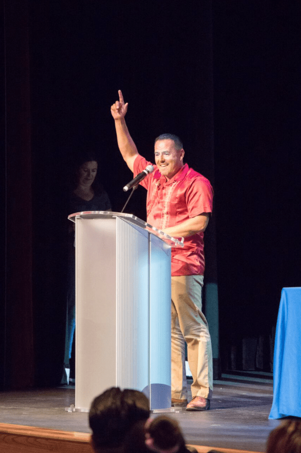 Reiter Affiliated Companies and Oxnard College CoHost Semillas Para El