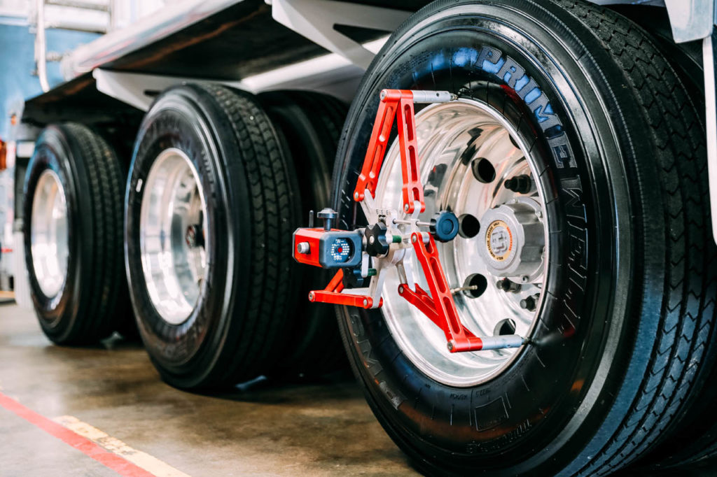 wheel alignment service in rocklea truck tyre service center in