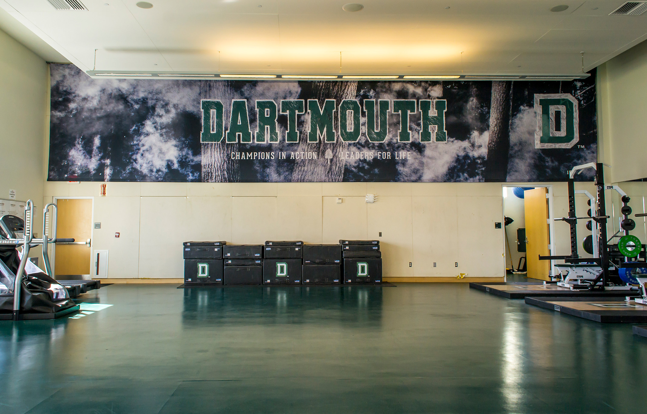 Project Highlight Dartmouth College AMI Graphics(04)