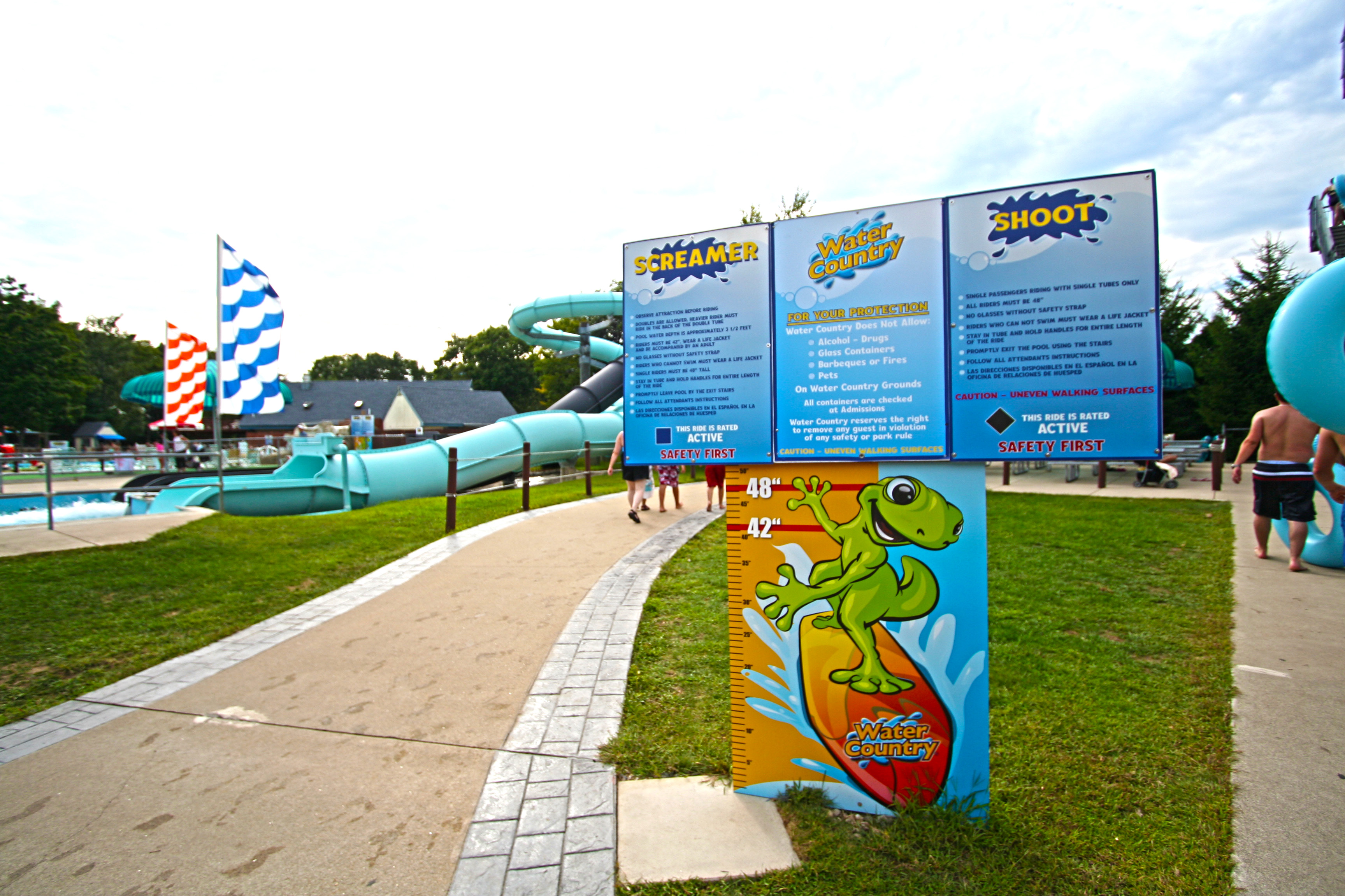 Amusement Parks & Recreational Facilities AMI Graphics