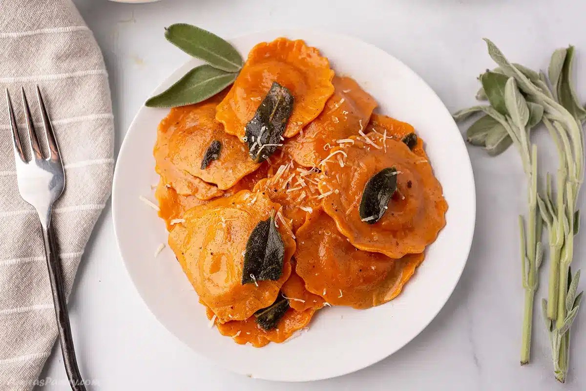 Butternut Squash Ravioli (with Sage Brown Butter Sauce) Amira's Pantry
