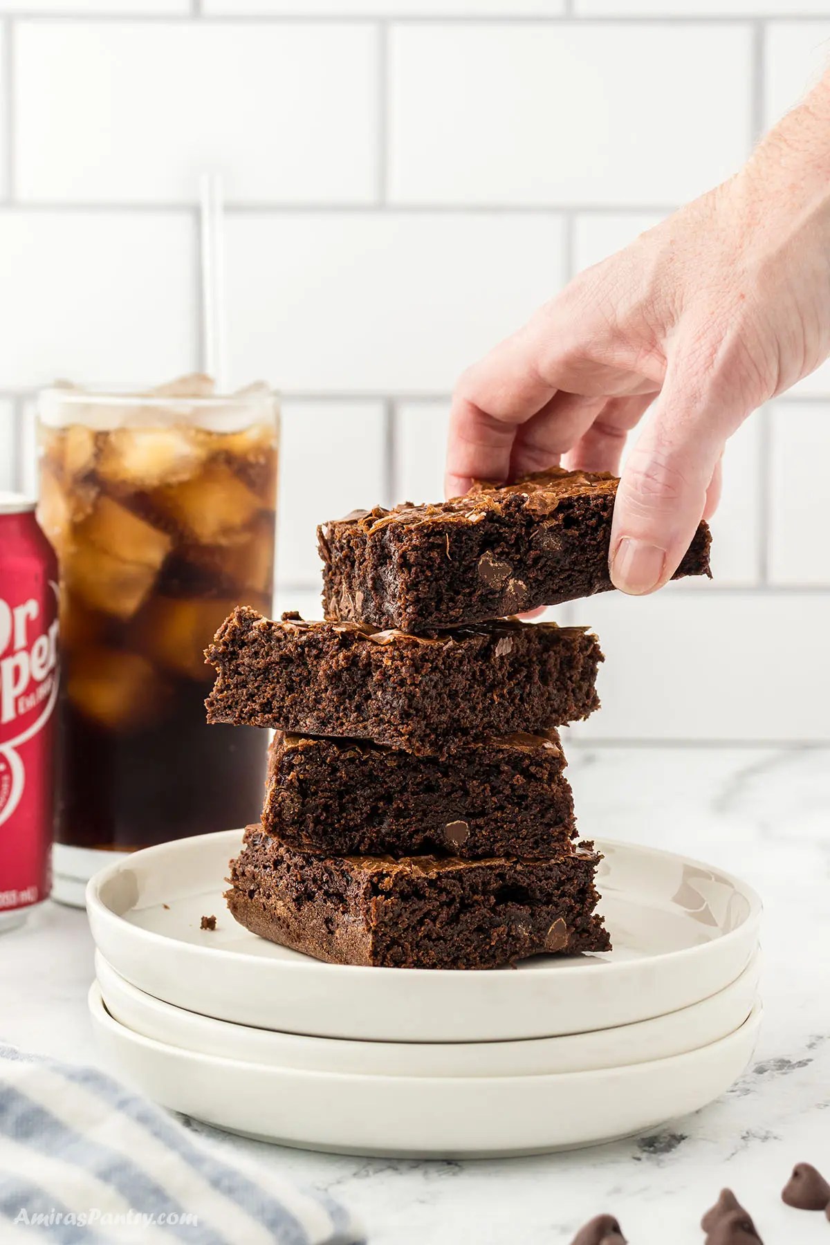 Easy Dr Pepper Brownies Recipe (With Brownie Mix) Amira's Pantry