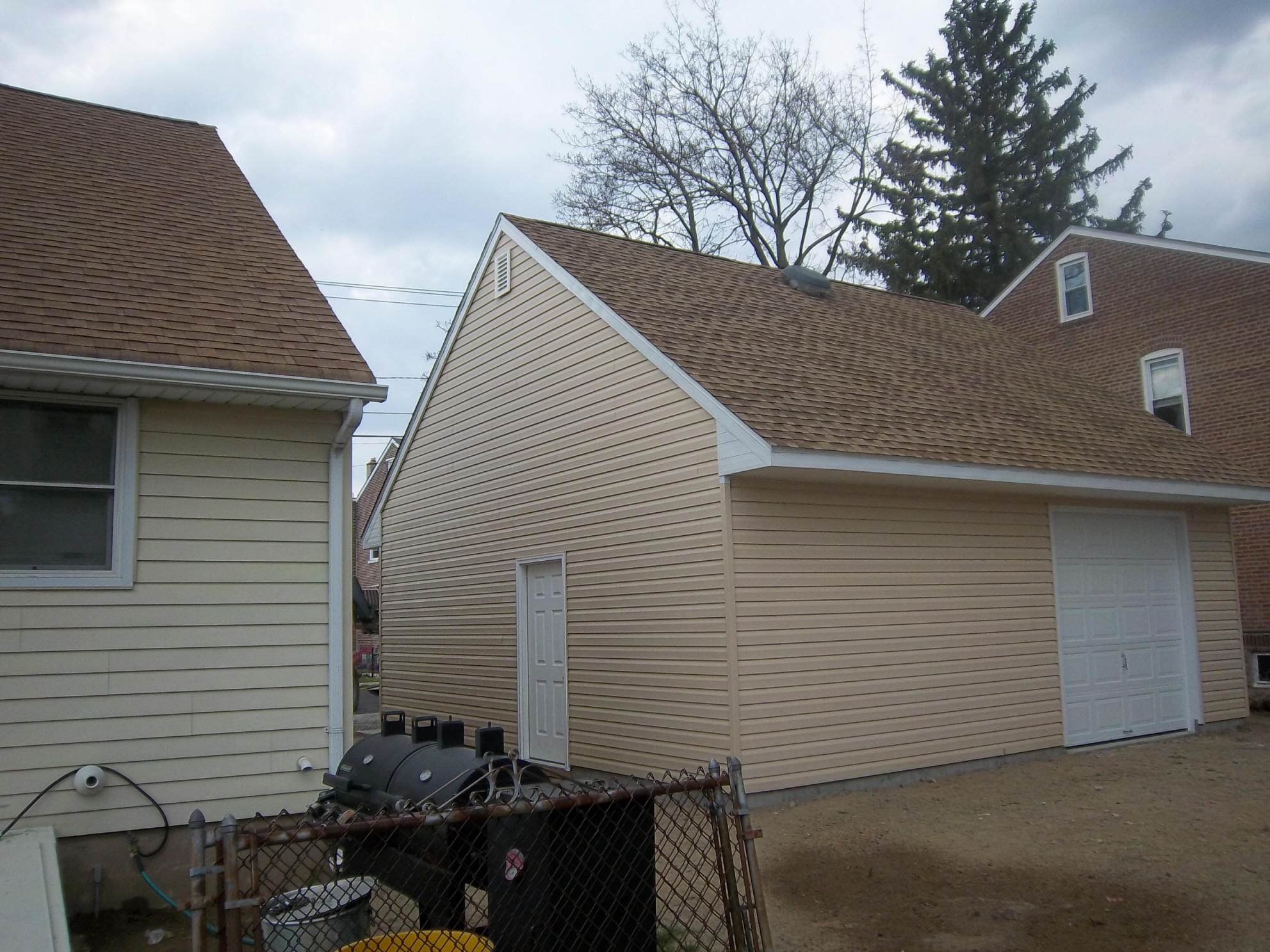 Deatched Garage 25' x 25' with Dormer REED
