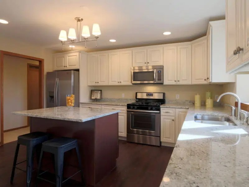 Traditional Yorkville Renovation AM Kitchen & Bath