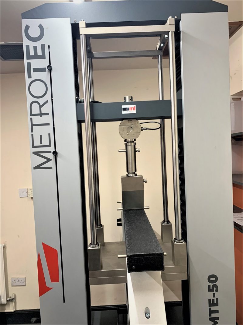 Bespoke 3 Point Bend & Compression Testing Machine & Fixtures AML