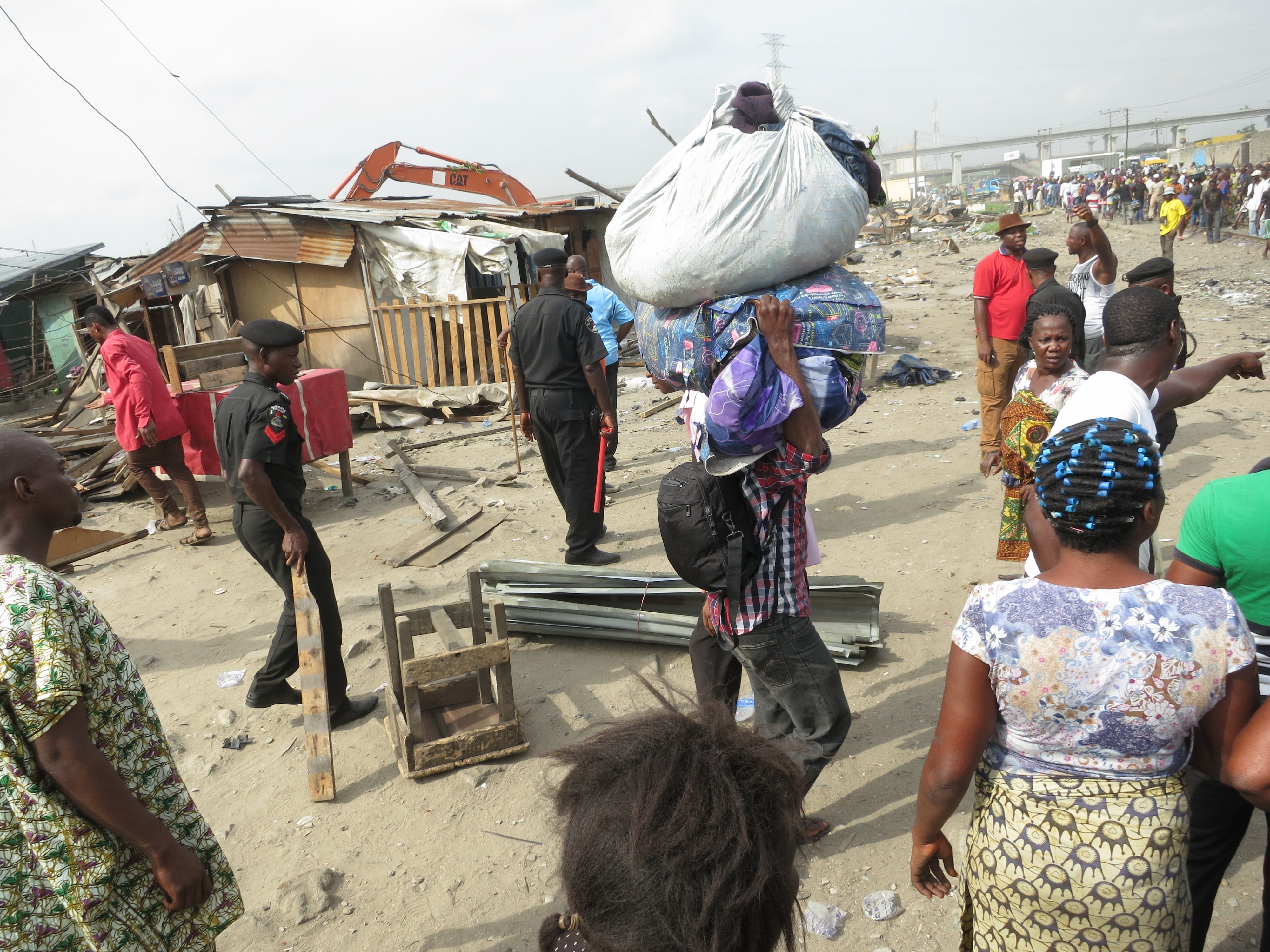 Nigeria Las víctimas de desalojo forzoso que han quedado en la(03)