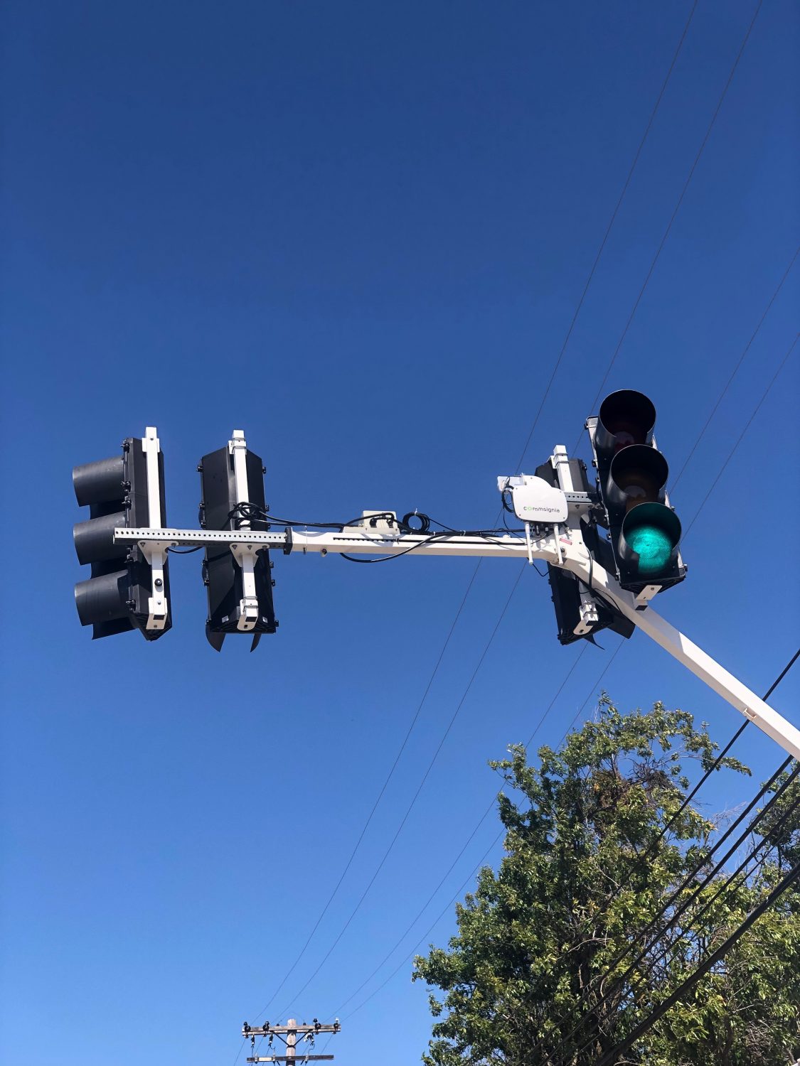 Connected Autonomous Vehicle Traffic Signal Lab Advanced Mobility Group