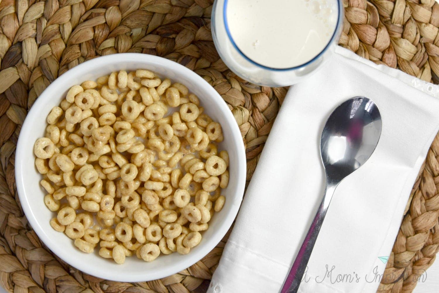 Our Morning Routine with Almond Breeze® and Honey Nut Cheerios™ A Mom