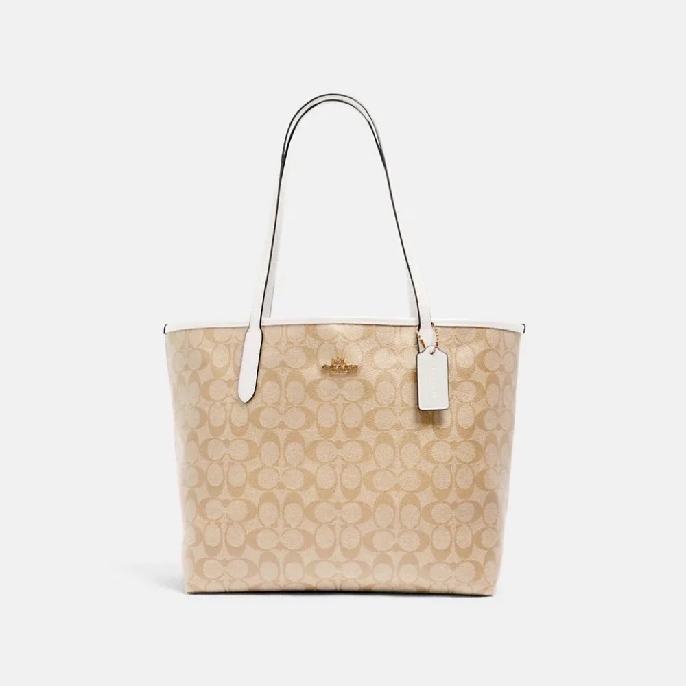 (Pre Order) coach open city tote light khaki chalk Amory