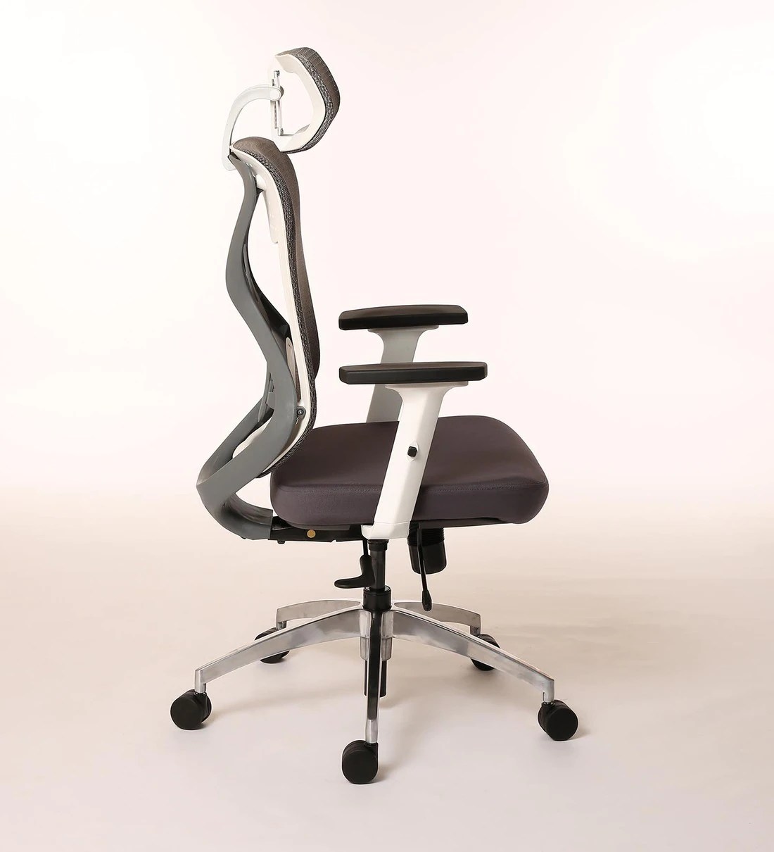 Buy Zoner Indian HB Chair At 50OFF (Best Ever Price)