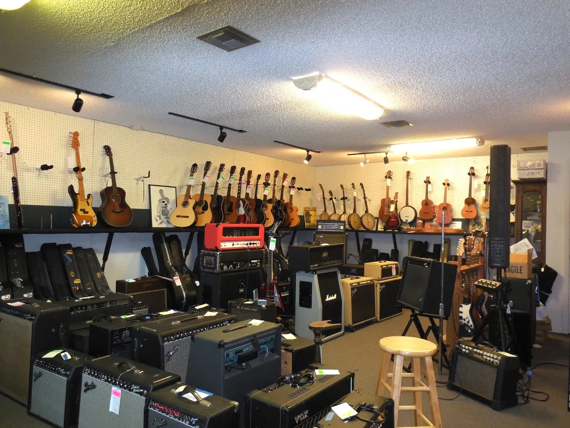 Consignment & Used Items Amp Shop & Music Parlor