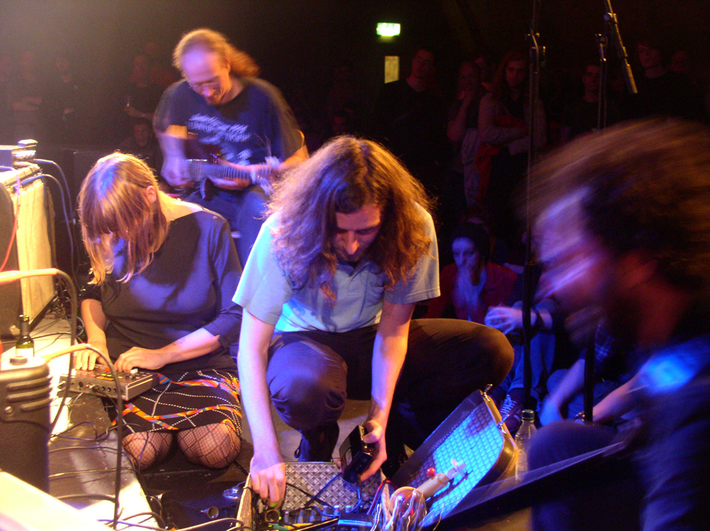 Directing Hand Arika