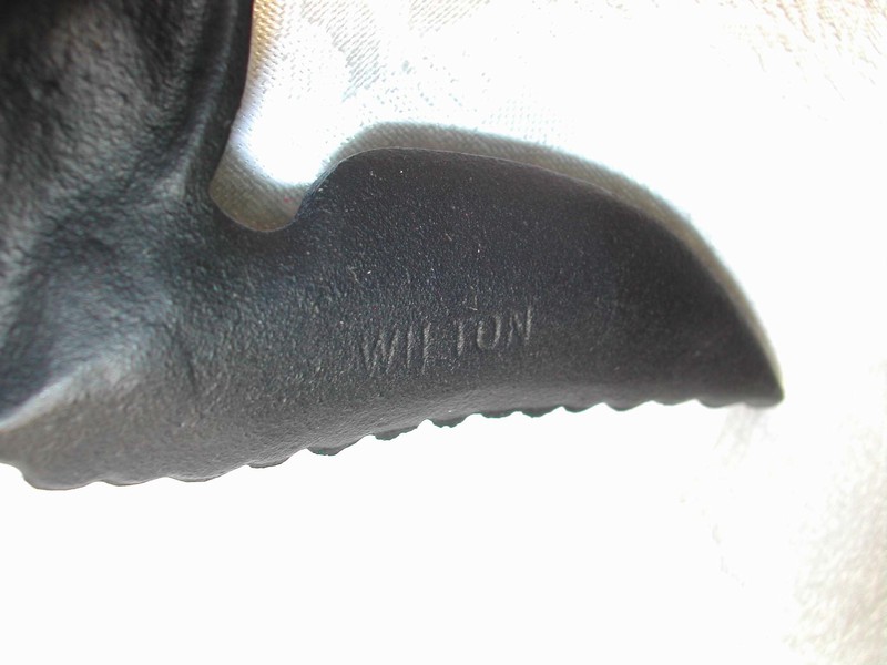 Wilton Products, Inc. Cast Iron Eagle Original Box Vintage