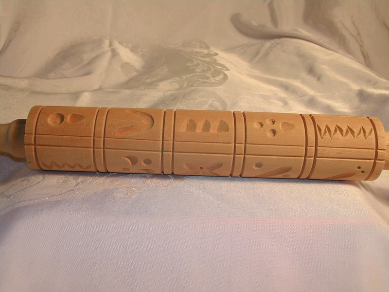 Reproduction Long German Springerle Wood Cookie Rolling Pin