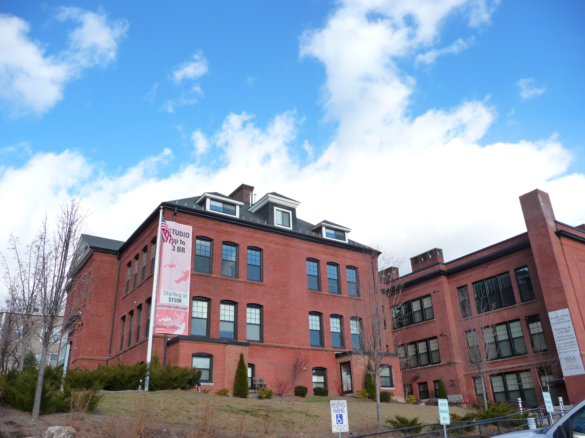 Adams Street Modern LoftStyle Condos Open Sundays