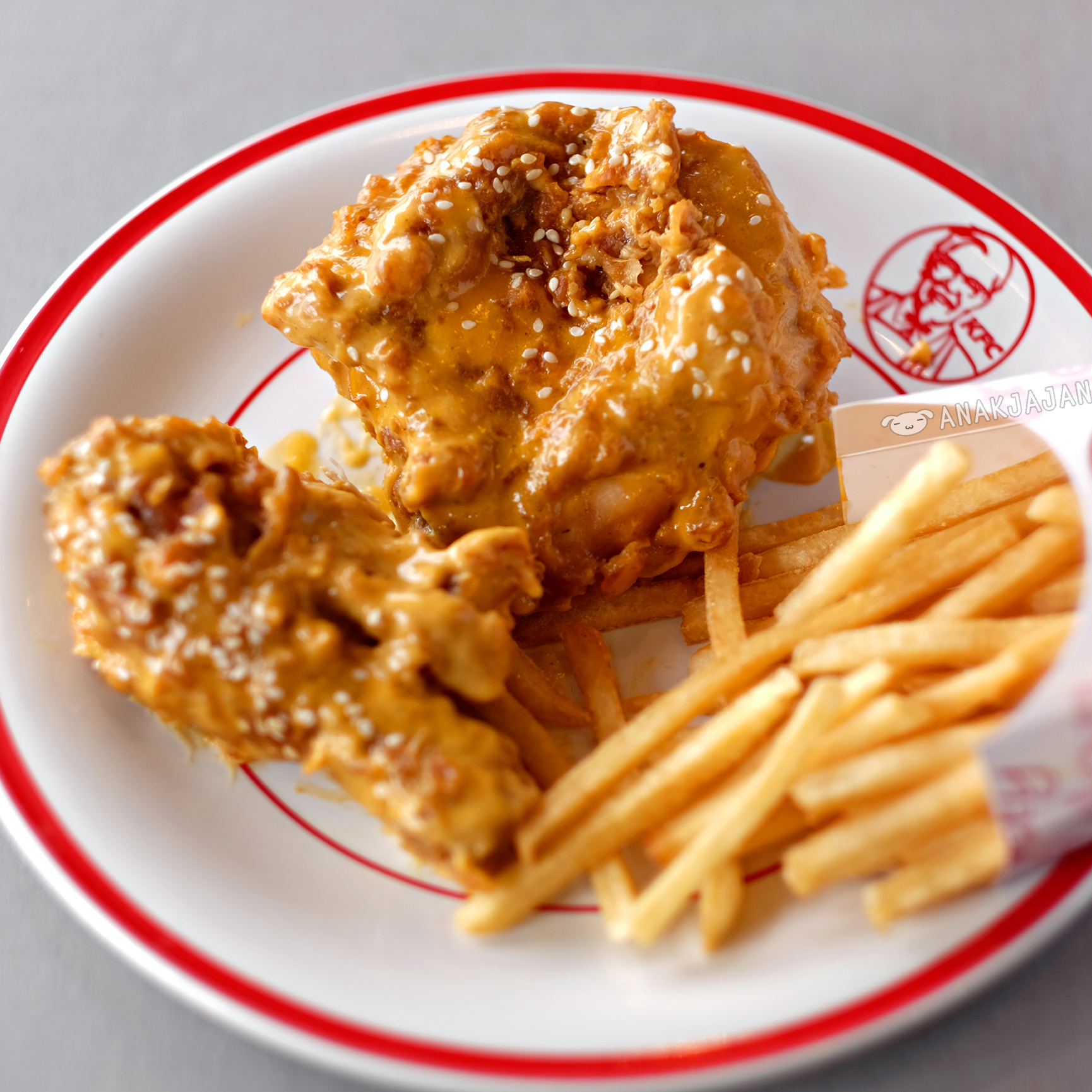 KFC HOT AND CHEESY CHICKEN