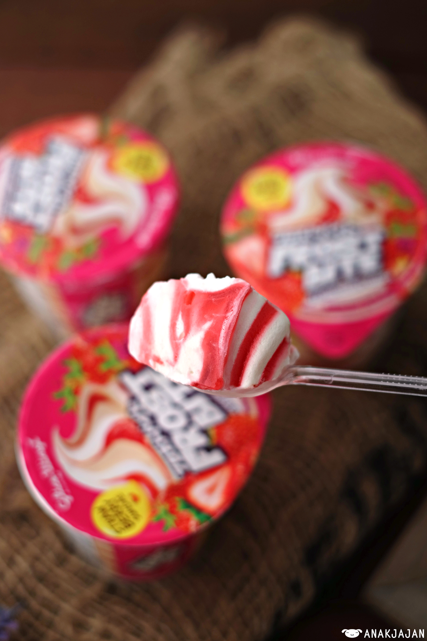 GLICO WINGS ICE CREAM INDONESIA FROSTBITE