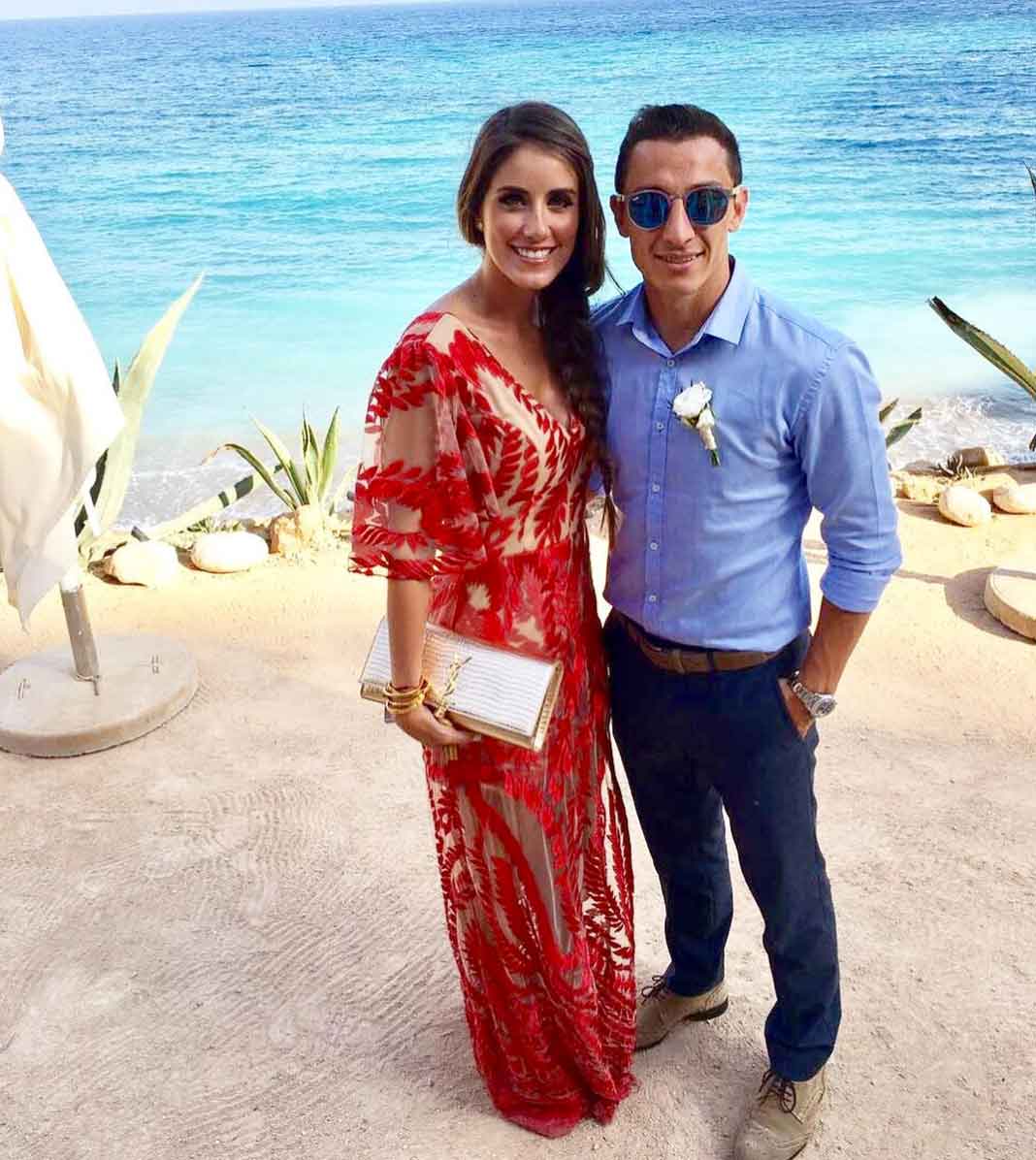 Andrés Guardado y su esposa Sandra de la Vega Ana María Canseco