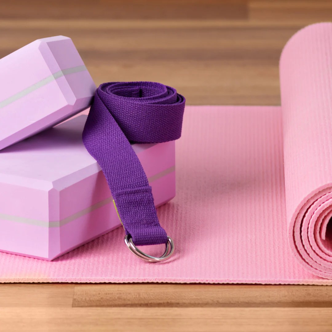 Los 10 mejores accesorios de yoga para mejorar tu práctica Estudio