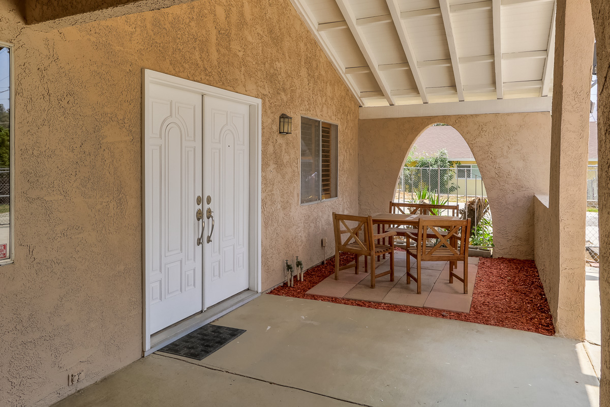 Custom Built Single Story Home In Reche Canyon Ana Thigpen