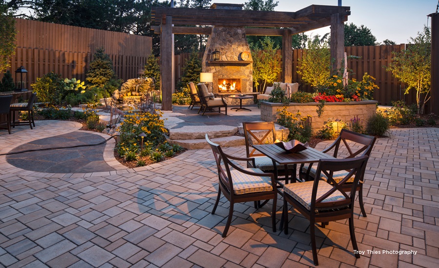Anchor Block Company Beautiful Landscape Products Made in the Midwest