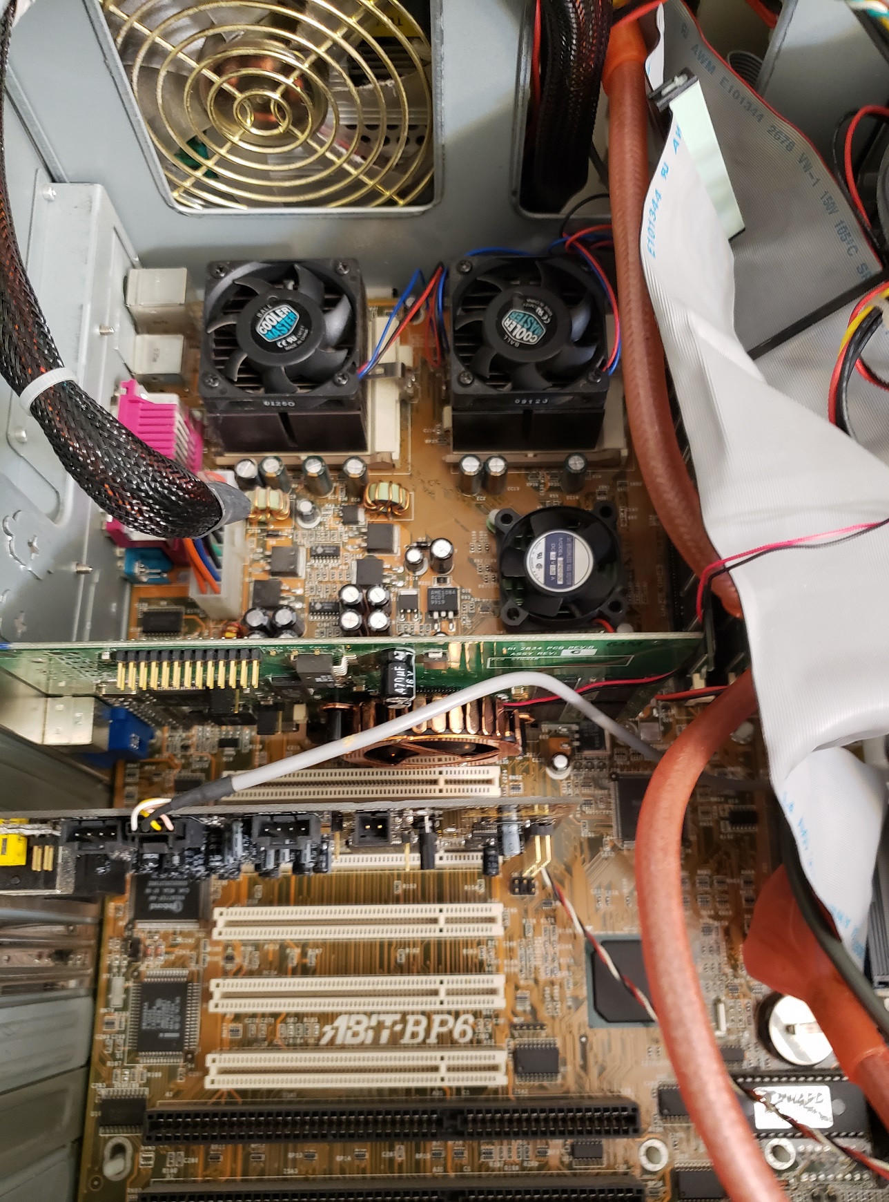 The Abit BP6 Motherboard: Dual CPU processing for the masses