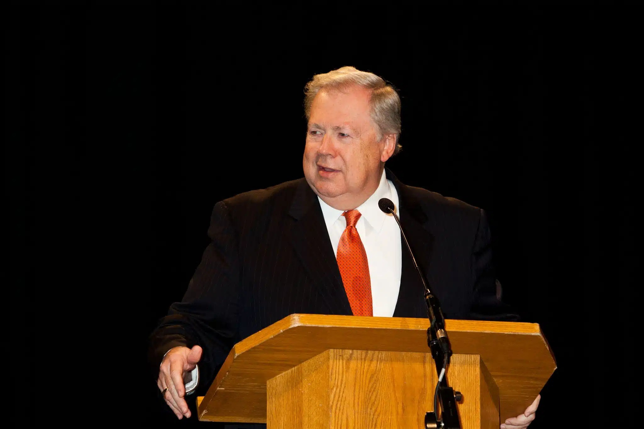 AU To Honor Former President Dr. James L. Edwards Oct. 67