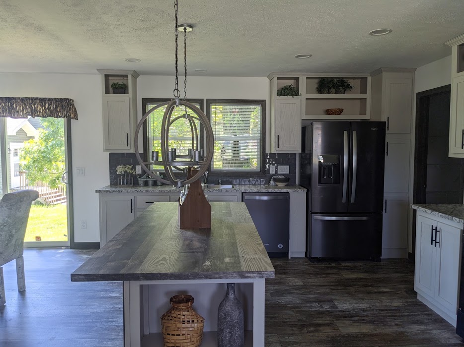 Friendship Homes 30X64 Winchester (Lot Model Discount Available) Anderson Homes Inc.