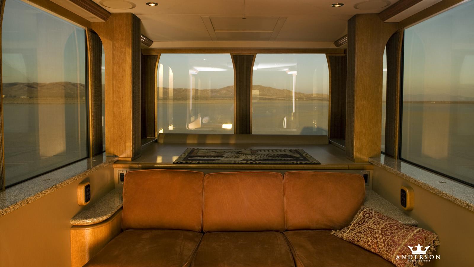 Rental Anderson Mobile Estates Book a Luxury Trailer