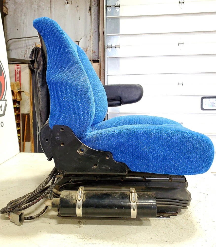 NEW FORD/NEW HOLLAND AIR RIDE SEAT ASSEMBLY 87736343 Anderson