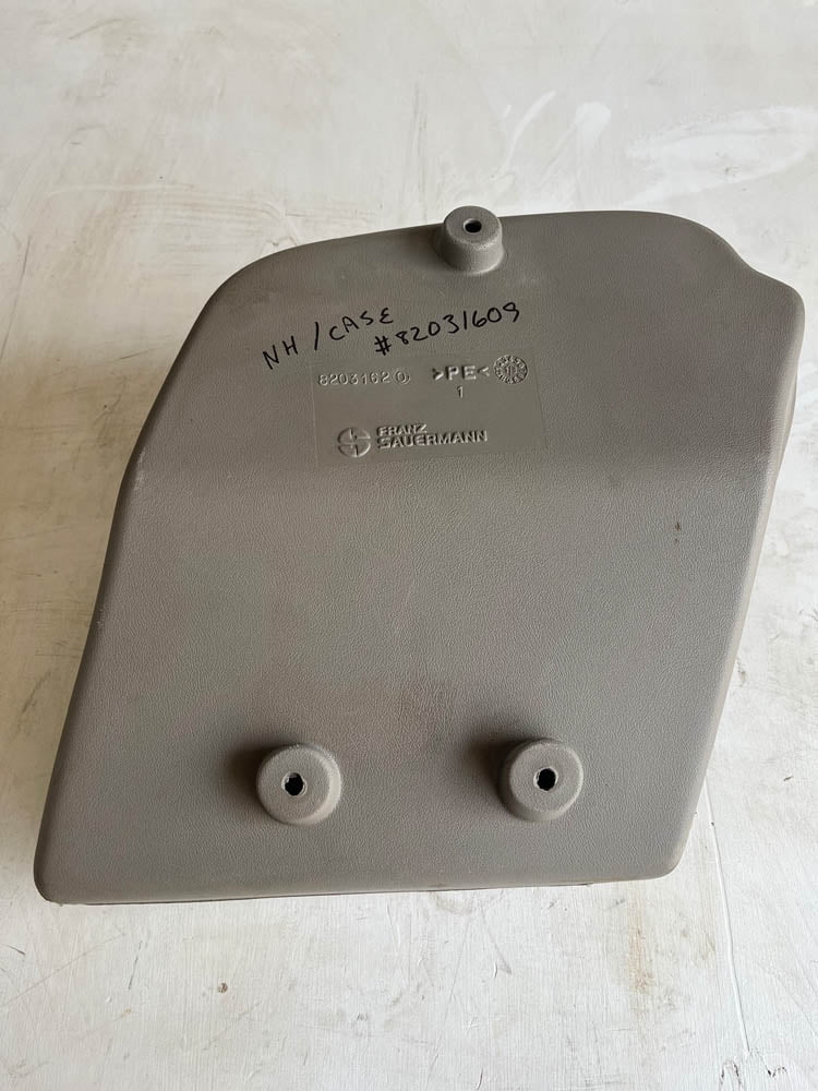 USED NEW HOLLAND/CASE TOOL BOX 82031609 Anderson Tractor Inc.