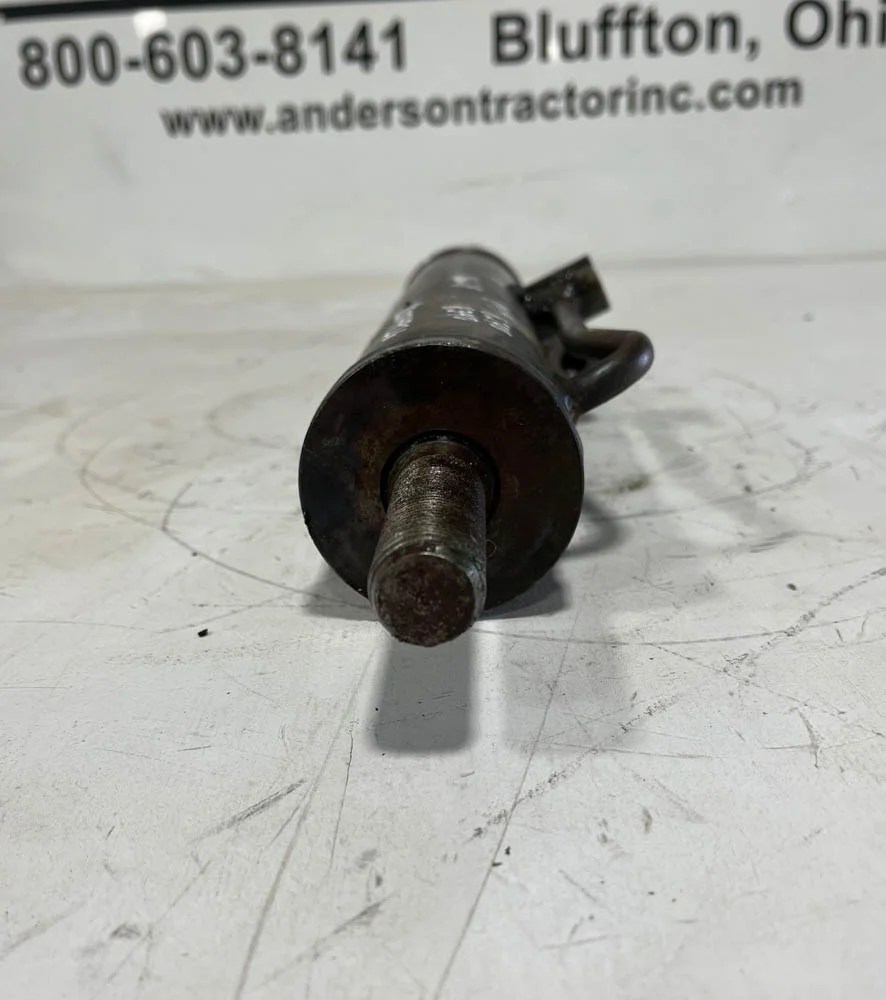 REBUILT FORD POWER STEERING CYLINDER 82004926.R Anderson Tractor Inc.