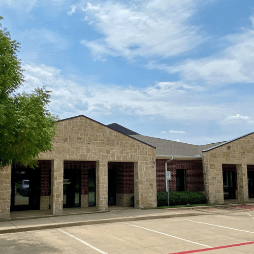 Bradford Commercial Real Estate/CORFAC International Arranges Sale of
