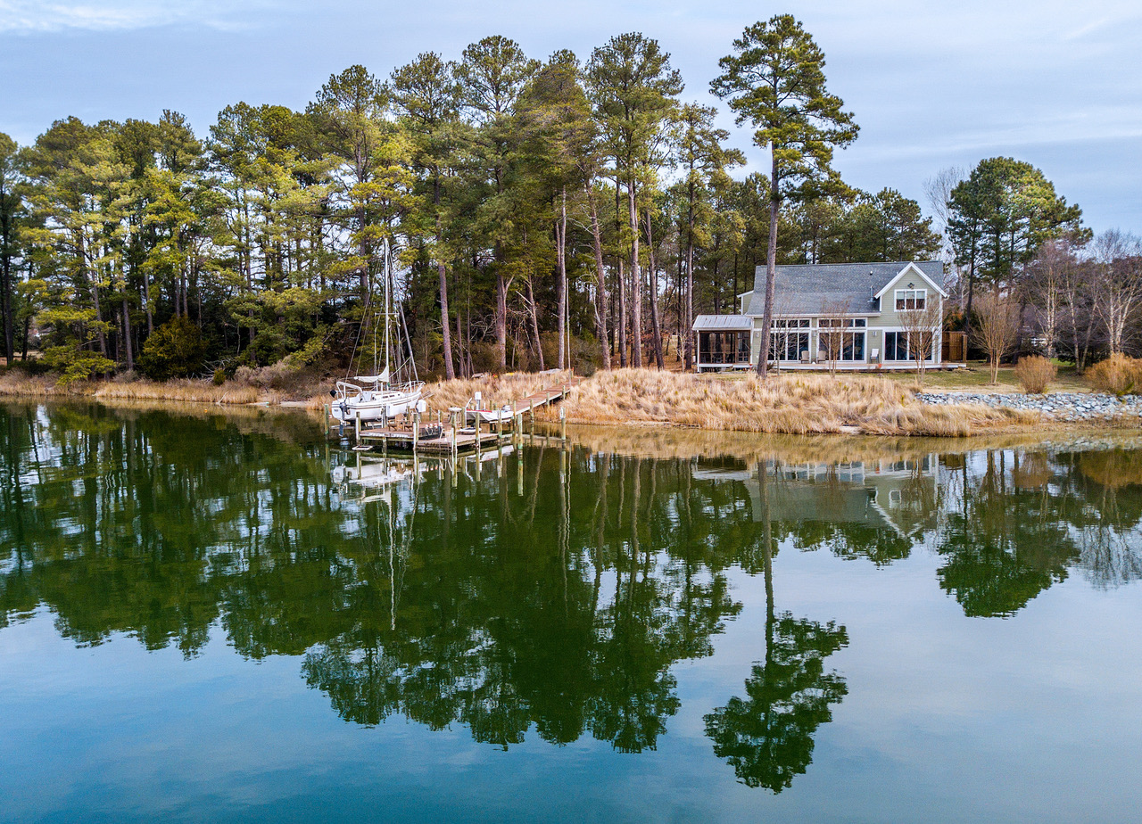 CUSTOM ARCHITECT DESIGNED WATERFRONT IN NORTHERN NECK 735,000 SOLD