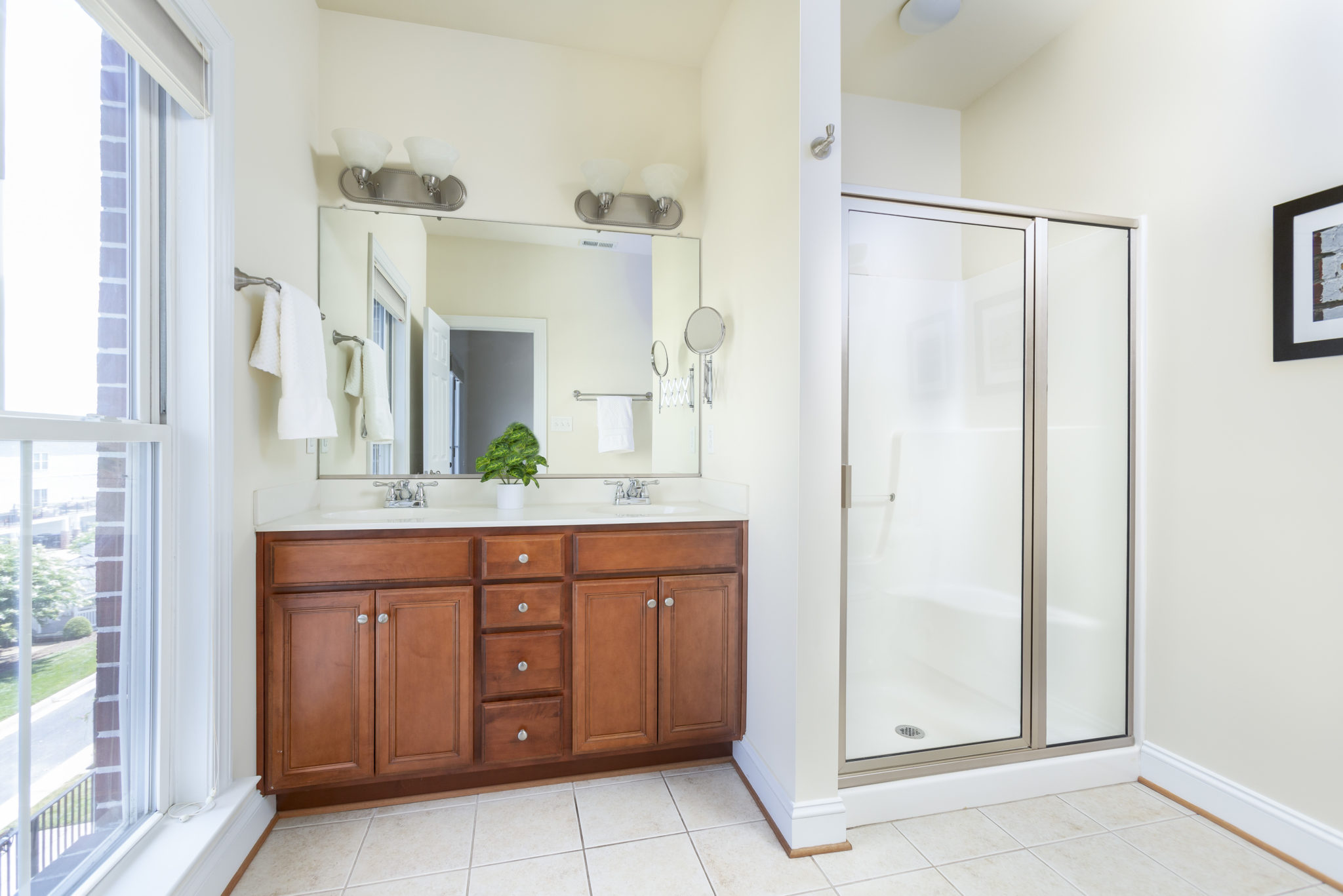 Townes at Cary Place The Fan 469,500 — Andrea Levine