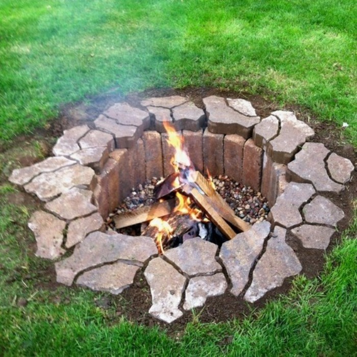 20 Outdoor Fire Pit Tutorials