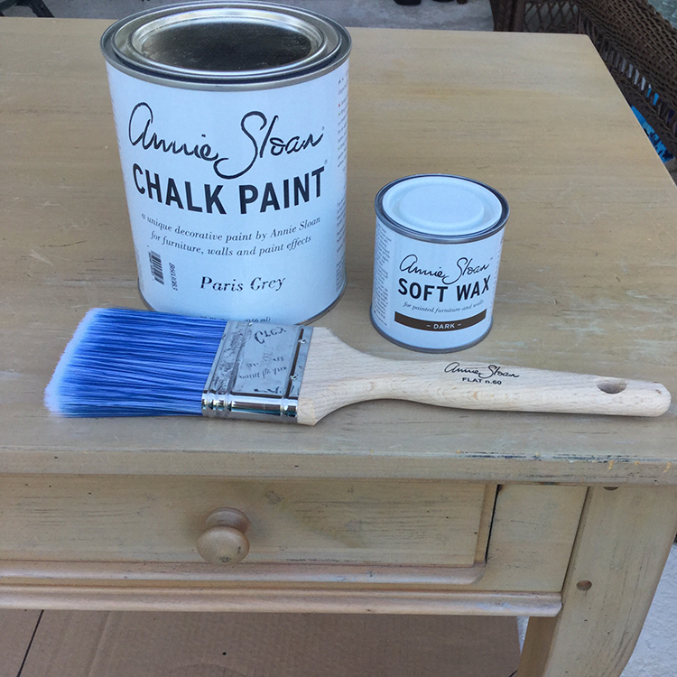 5 Easy Steps to Chalk Paint Furniture