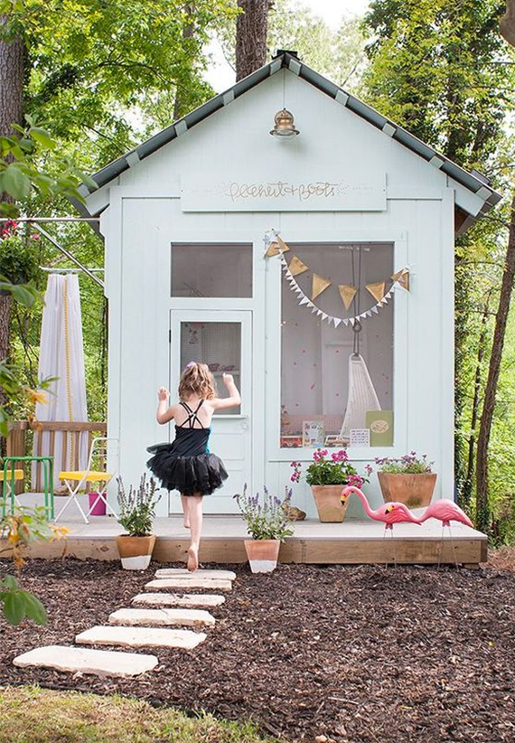 15 Amazing DIY Backyard Playhouses and Treehouses