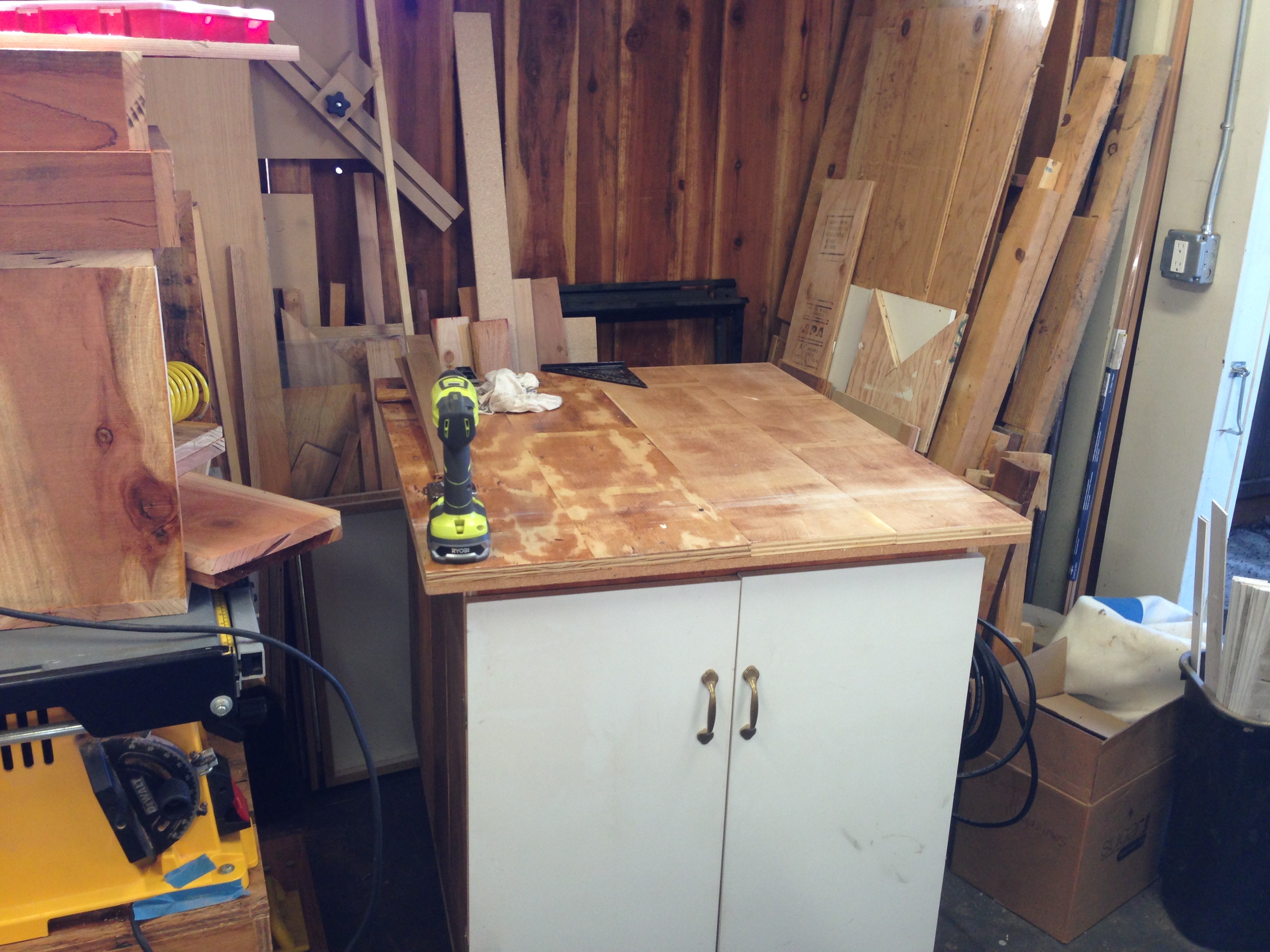 Wednesday Woodworking Clean table Andrew's View of the Week