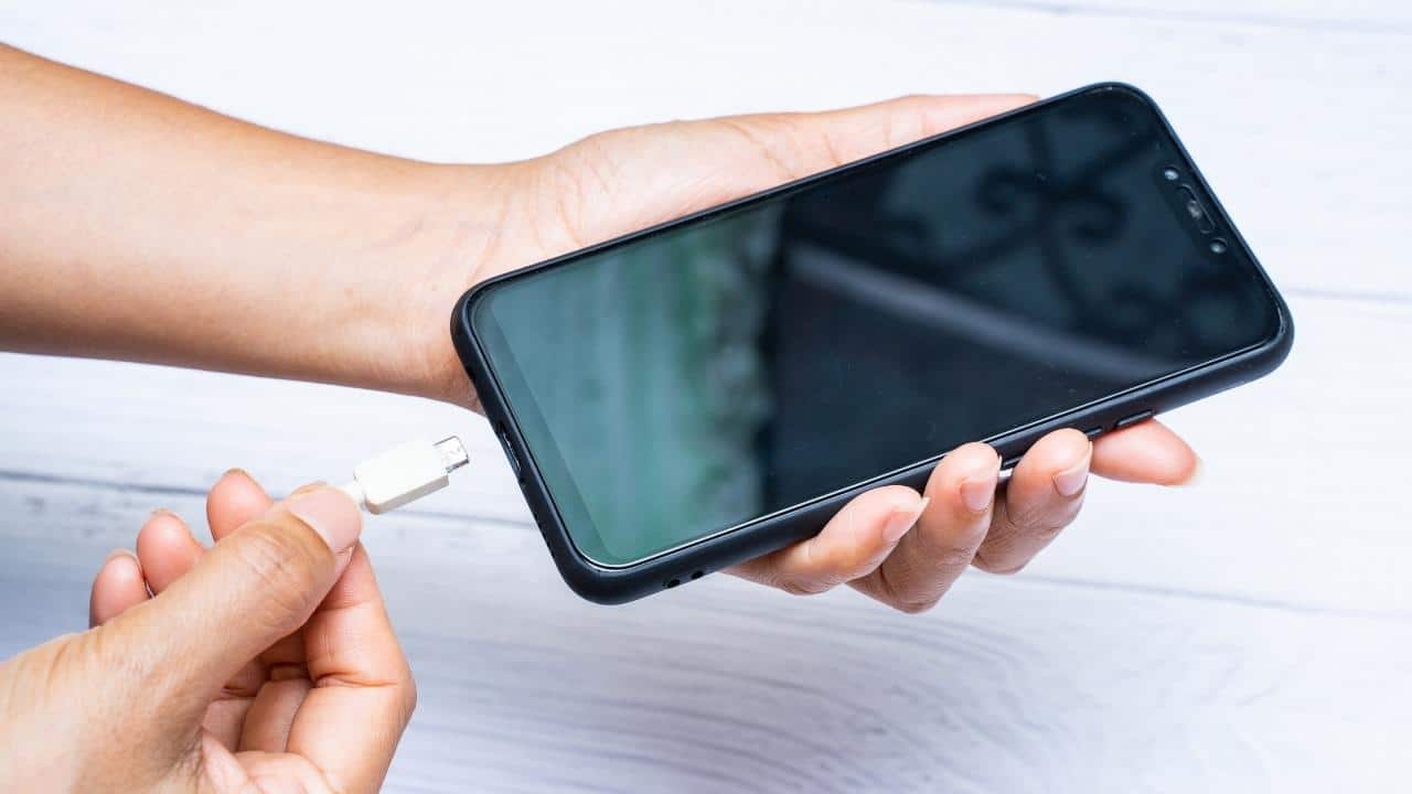 Mobile with longer battery life GEARRICE