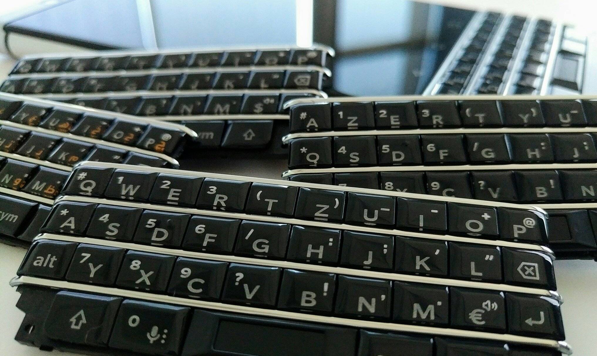 Blackberry now offers more keyboard options for KEYone Android Community