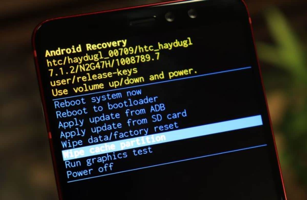 Cara memperbaiki "Android mulai mengoptimalkan aplikasi 1