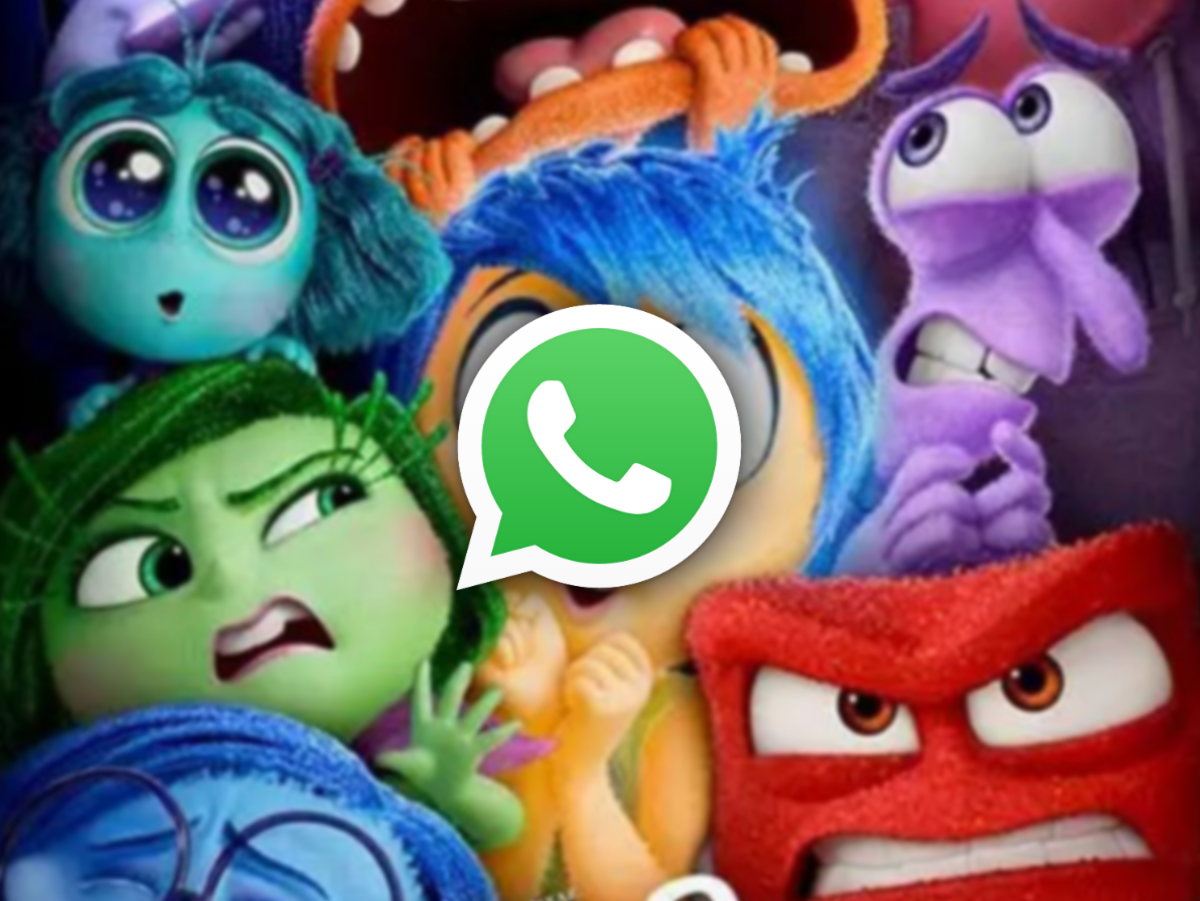 Activate the "Upside Down" mode in WhatsApp