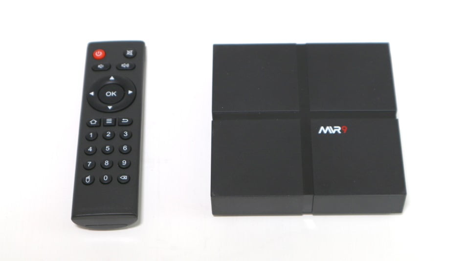UNBOXING: Bqeel MVR9 con 2GB de RAM DDR4 y SoC Rockchip RK3328 Quad Core