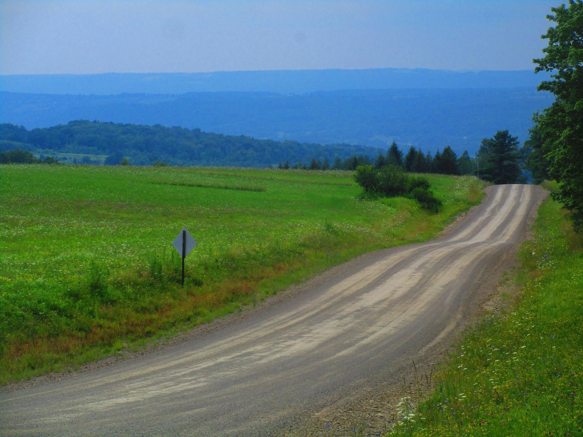 Photo Into the Valley from Tower Hill Road Andy