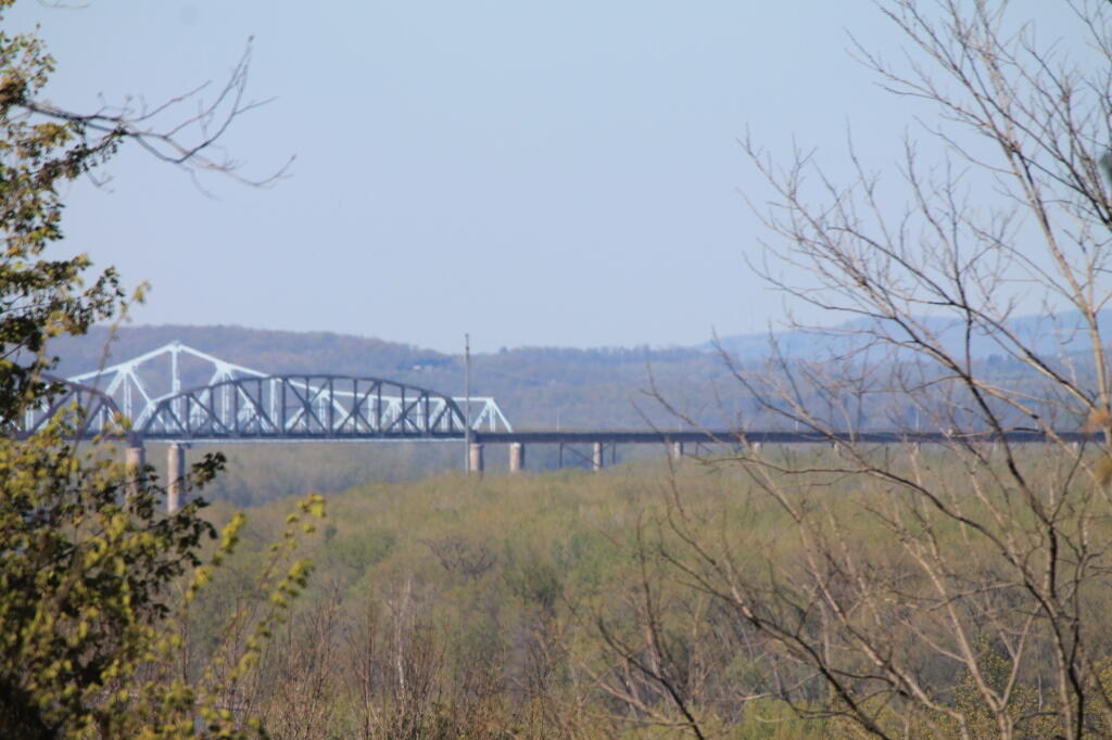 Photo Thruway Bridge from Overlook Andy